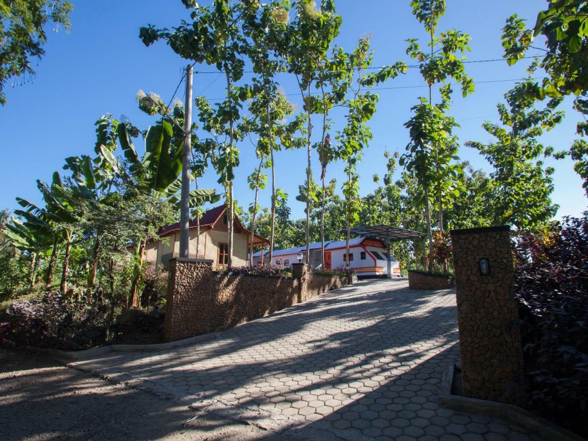 Reddoorz Near Banyuwangi Kota Train Station Otel Dış mekan fotoğraf