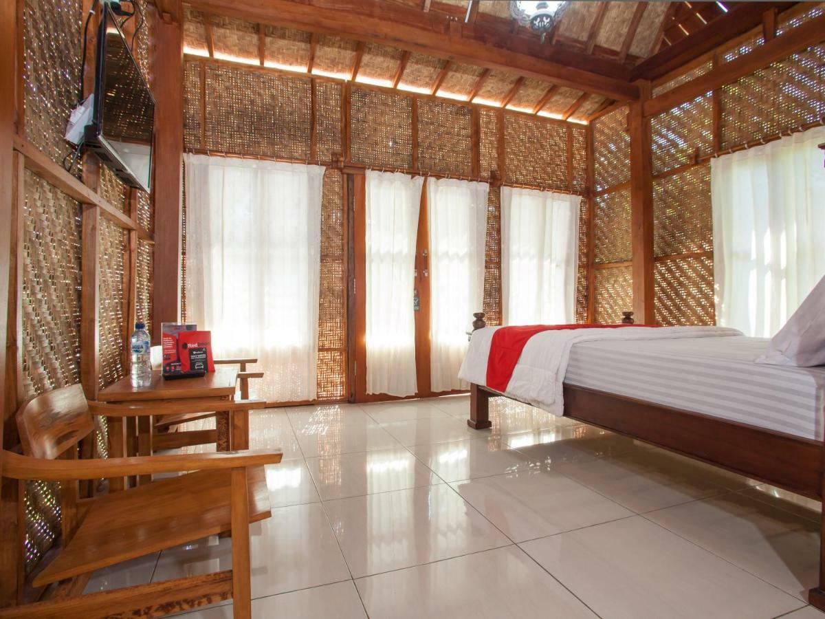 Reddoorz Near Banyuwangi Kota Train Station Otel Dış mekan fotoğraf